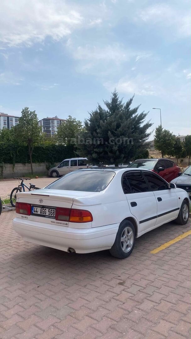 Sahibinden Toyota Carina 2.0 GLi 1997 Model Malatya 262.000 km Beyaz 7