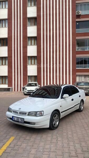Sahibinden Toyota Carina 2.0 GLi 1997 Model Malatya 262.000 km Beyaz