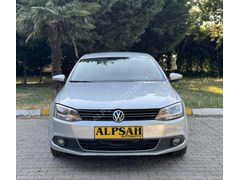2013-JETTA-CONFORTLİNE-1.6-DİZEL-OTOMATİK-DEĞİŞENSİZ-BAKIMLI