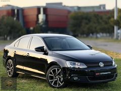 ÇOK TEMİZ/OTOMATİK/2013/224 KM/VW JETTA 1.6 TDİ COMFORTLİNE