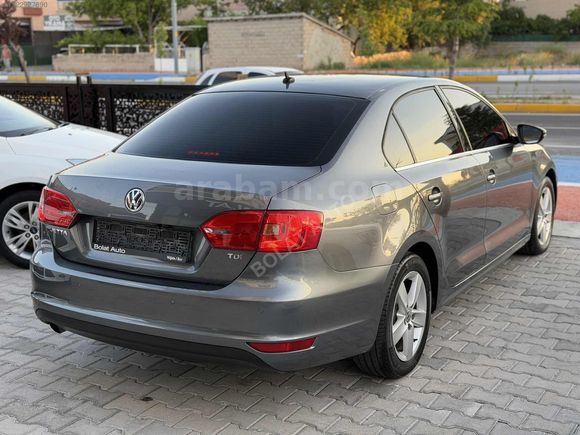 Hatasız 2012 Vw Jetta 1.6Tdi Comfortline 157' Bin Km