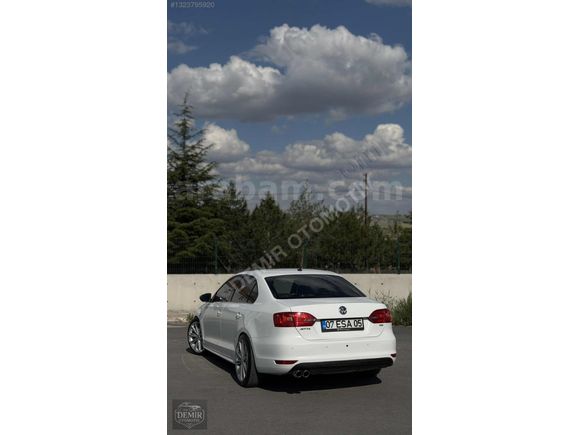 DEMİR OTOMOTİVDEN 2014 MODEL 1 PARÇA BOYALI JETTA