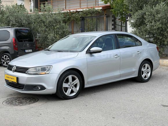 165.000 KMDE 2014 MODEL DEĞİŞENSİZ JETTA