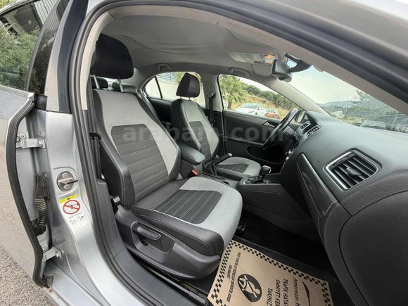 165.000 KMDE 2014 MODEL DEĞİŞENSİZ JETTA