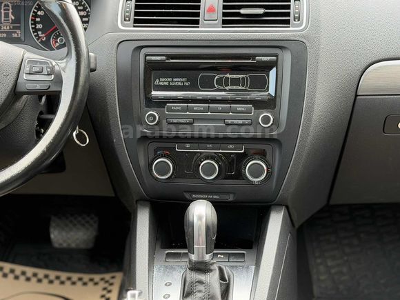 165.000 KMDE 2014 MODEL DEĞİŞENSİZ JETTA