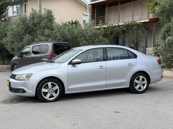 165.000 KMDE 2014 MODEL DEĞİŞENSİZ JETTA