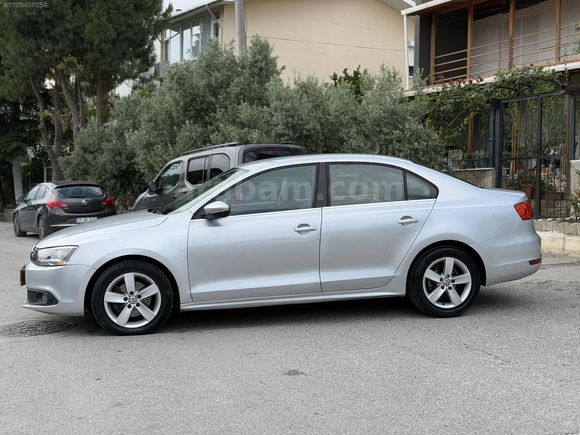 165.000 KMDE 2014 MODEL DEĞİŞENSİZ JETTA