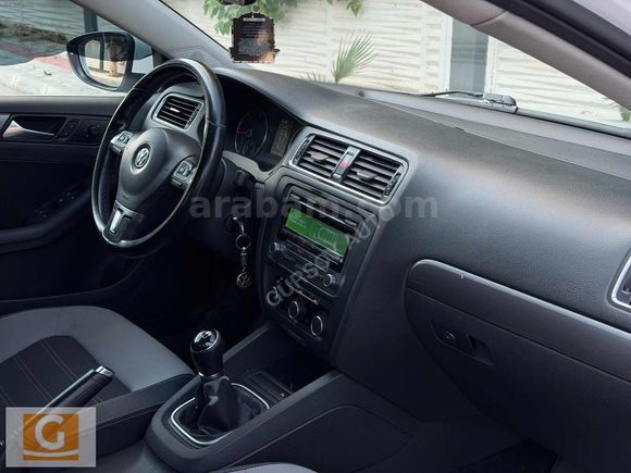 2012 Boyasız "132" Bin Km Vw Jetta 1.6 TDI Comft. GÜRSOY'dan