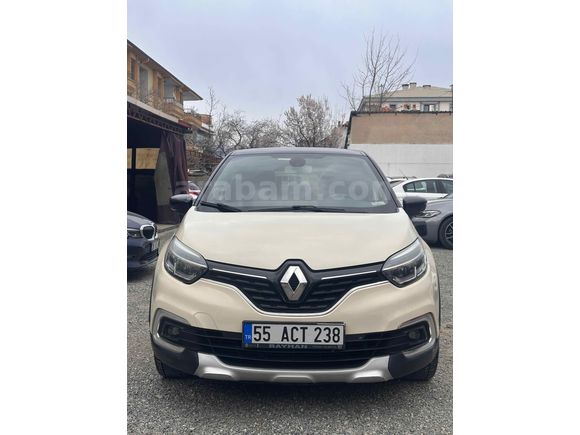 Sahibinden Renault Captur 1.5 dCi Icon 2017 Model  139.000 km Bej
