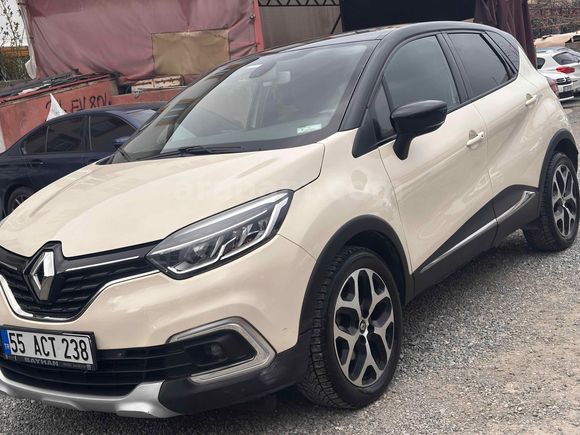 Sahibinden Renault Captur 1.5 dCi Icon 2017 Model  139.000 km Bej