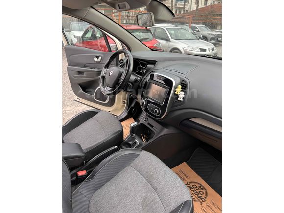 Sahibinden Renault Captur 1.5 dCi Icon 2017 Model  139.000 km Bej
