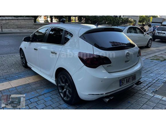 Opel astra 2013 SPORT 182 bin km