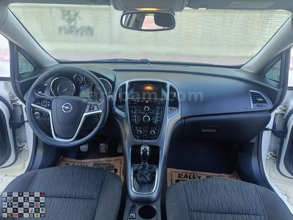 ERDEM AUTO'DAN 1.3 CDTI ASTA J KASA SUNROOF