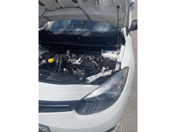 Ağır hasarlı parasına temiz fluence