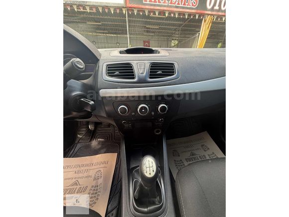 BŞR CAR'S//FLUENCE 1.5DCI//90HP//DİZEL