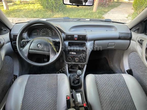 1994 MODEL OPEL ASTRA 1.4 GL MANEUL KREDİ K.12 TAKSİT