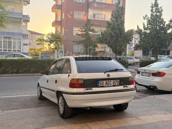 OPEL ASTRA GL 1,4 KASA KONDİSYONU GÜZEL MASRAFSIZ