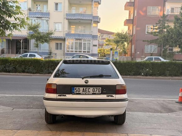 OPEL ASTRA GL 1,4 KASA KONDİSYONU GÜZEL MASRAFSIZ