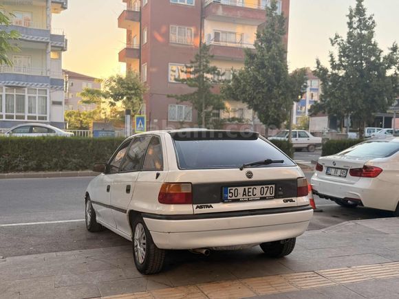 OPEL ASTRA GL 1,4 KASA KONDİSYONU GÜZEL MASRAFSIZ
