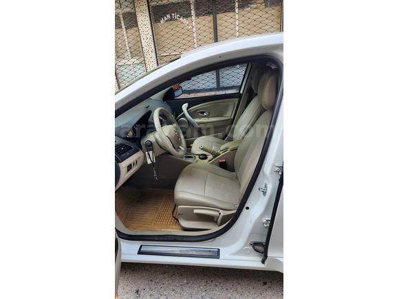 Sahibinden Renault Megane 1.5 dCi Privilege 2011 Model İzmir