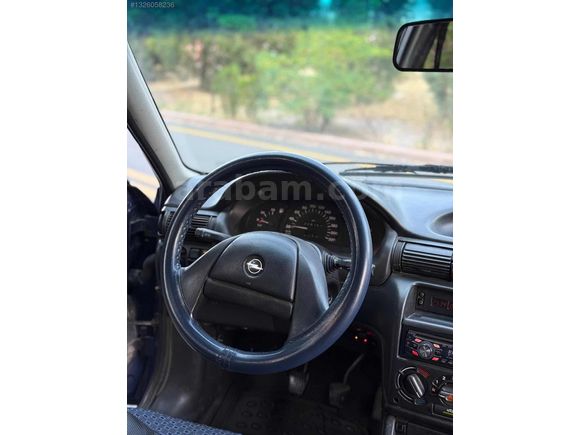 MAKYAJLI KASA SIFIR MOTOR GÜNEŞ YANIKSIZ