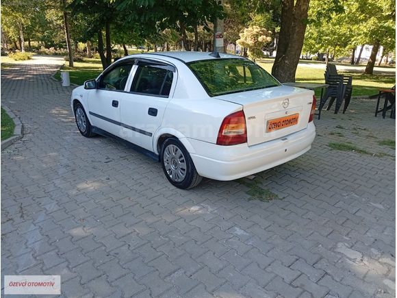 ÖZEVCİ OTOMOTİV'DEN ORİJİNAL OPEL ASTRA...