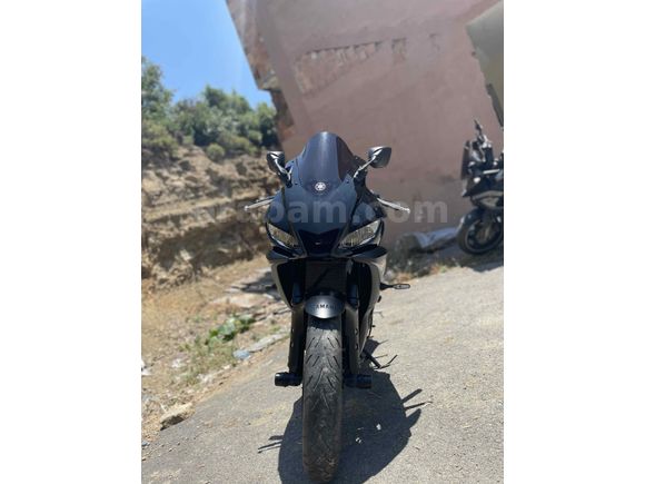 Sahibinden Yamaha YZF R25 ABS 
