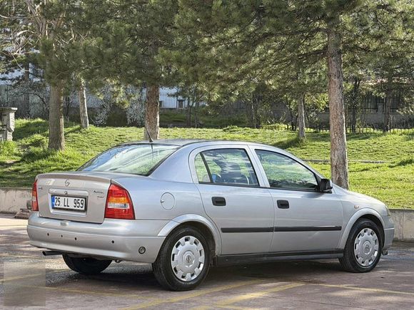 2000 ASTRA 1.4 KLİMA LPG 250 BN KM SEDAN FULL BAKIMLI