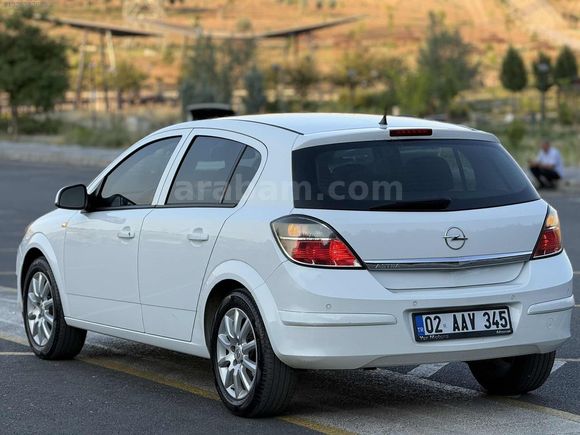 2013 ASTRA 138.XX KM DE BAKIMLI