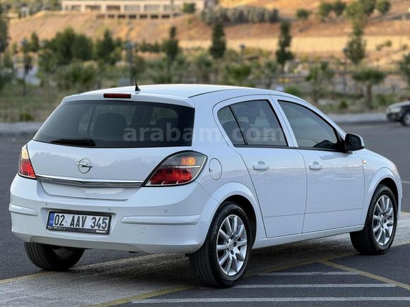 2013 ASTRA 138.XX KM DE BAKIMLI