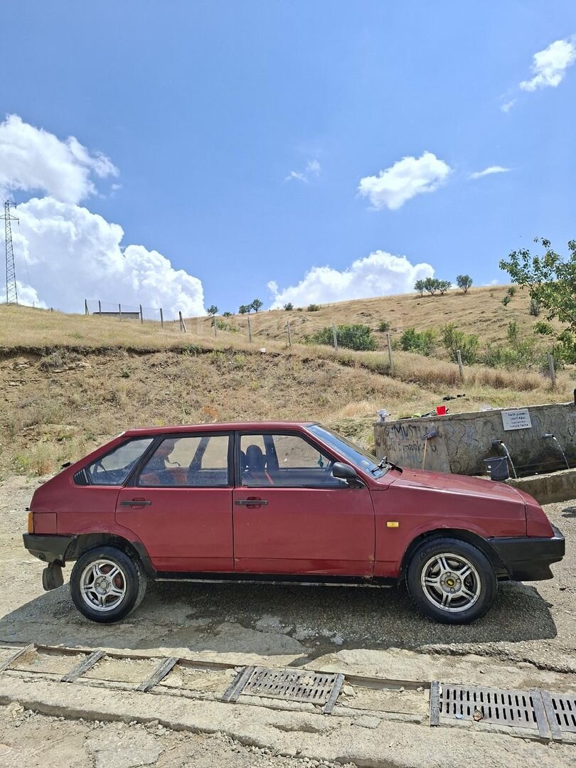 Sahibinden Lada Samara 1.5 1991 Model Ankara 250.000 km Bordo 7