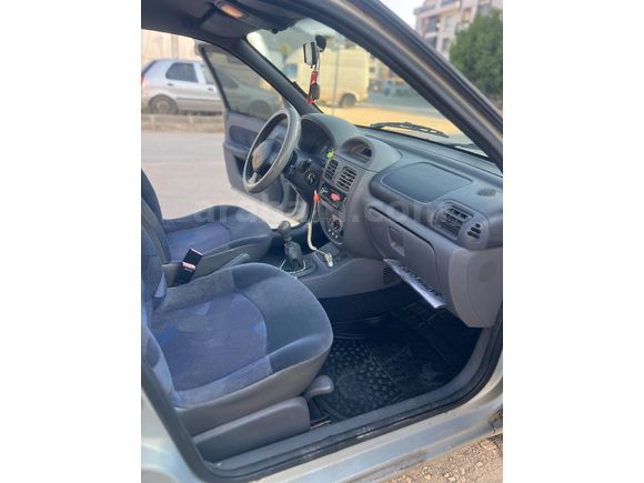 Sahibinden Renault Clio 1.6 RTE 1999 Model