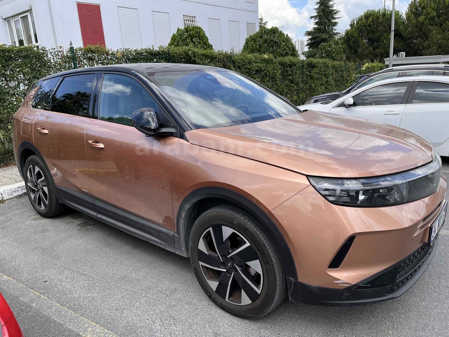 Sahibinden Opel Grandland 1.2 T Hybrid GS 2025 Model İstanbul 12.900 km Kahverengi 1