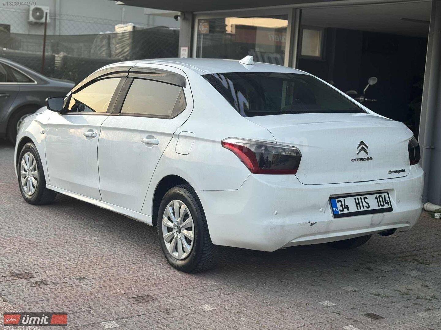 Galeriden Citroen C-Elysée 1.6 HDi Confort 2017 Model Antalya 240.000 km Beyaz 4