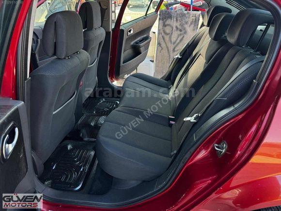 /// 2004 MODEL+1.5 DCI RENAULT MEGANE DYNAMİQUE+MASRAFSIZ+TEMİZ