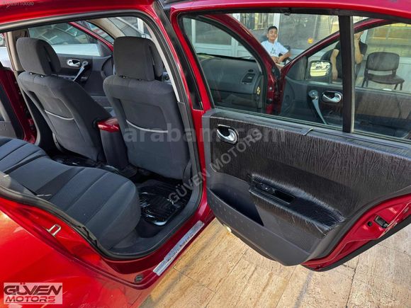 /// 2004 MODEL+1.5 DCI RENAULT MEGANE DYNAMİQUE+MASRAFSIZ+TEMİZ