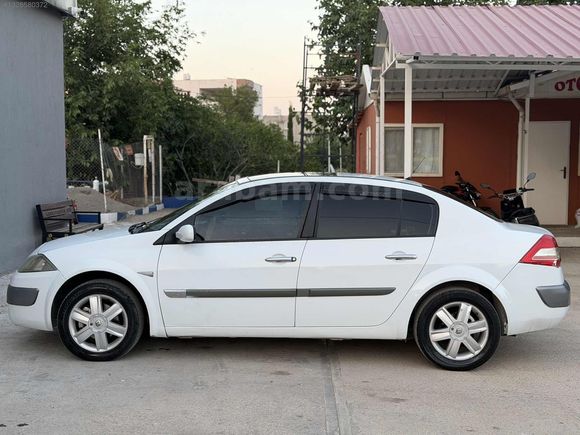 HATASIZ AYARINDA 2005 1.5DCİ SUNROFLU