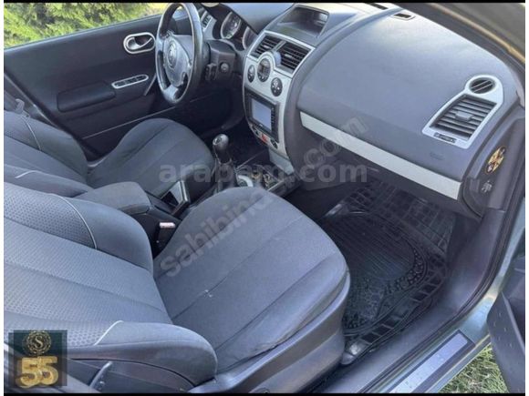 S55 Motors'dan 2004 Megane Dinamik Sanrooflu Tecno paket