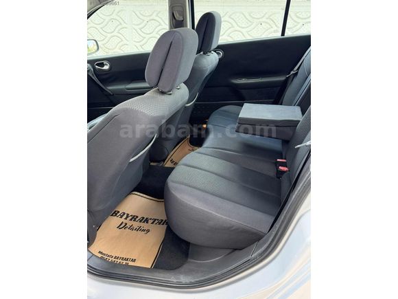 ÇOK TEMİZ MEGANE 2 DİZEL SOLUKSUZ