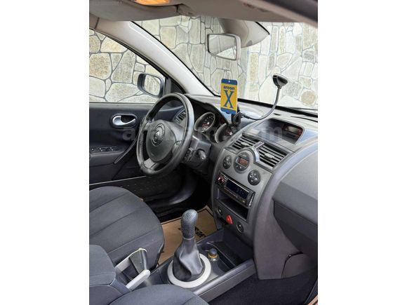 ÇOK TEMİZ MEGANE 2 DİZEL SOLUKSUZ