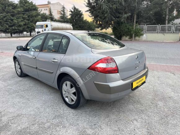 KUSURSUZ BİR PARÇA BOYALI