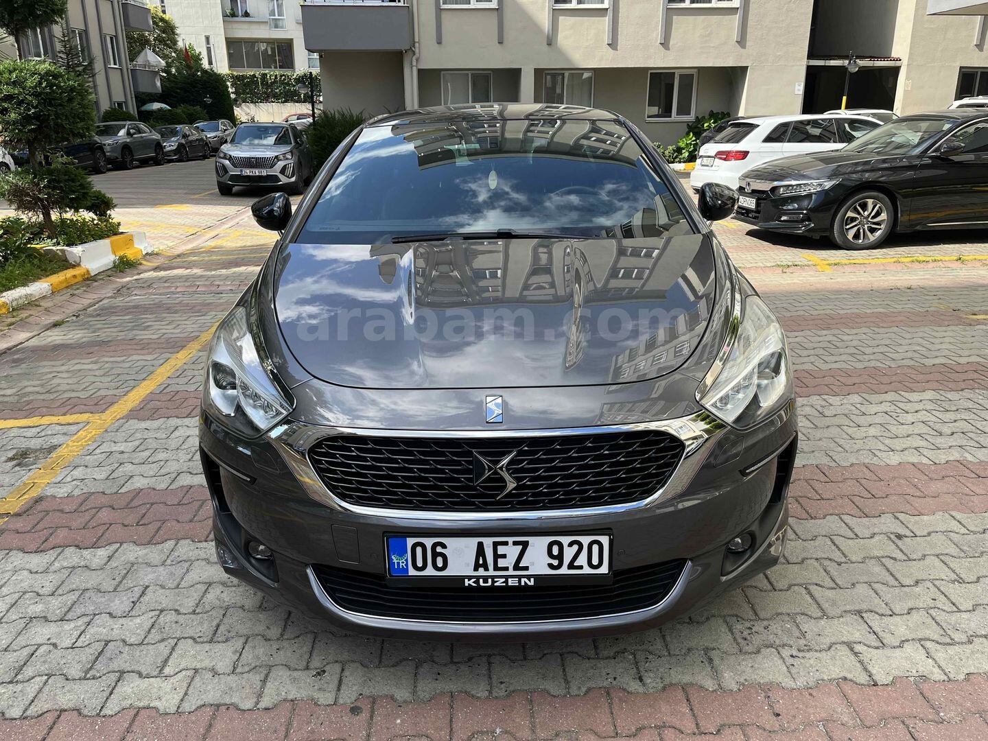 Galeriden DS Automobiles DS5 1.6 BlueHDi So Chic 2016 Model İstanbul 71.000 km Kahverengi 2