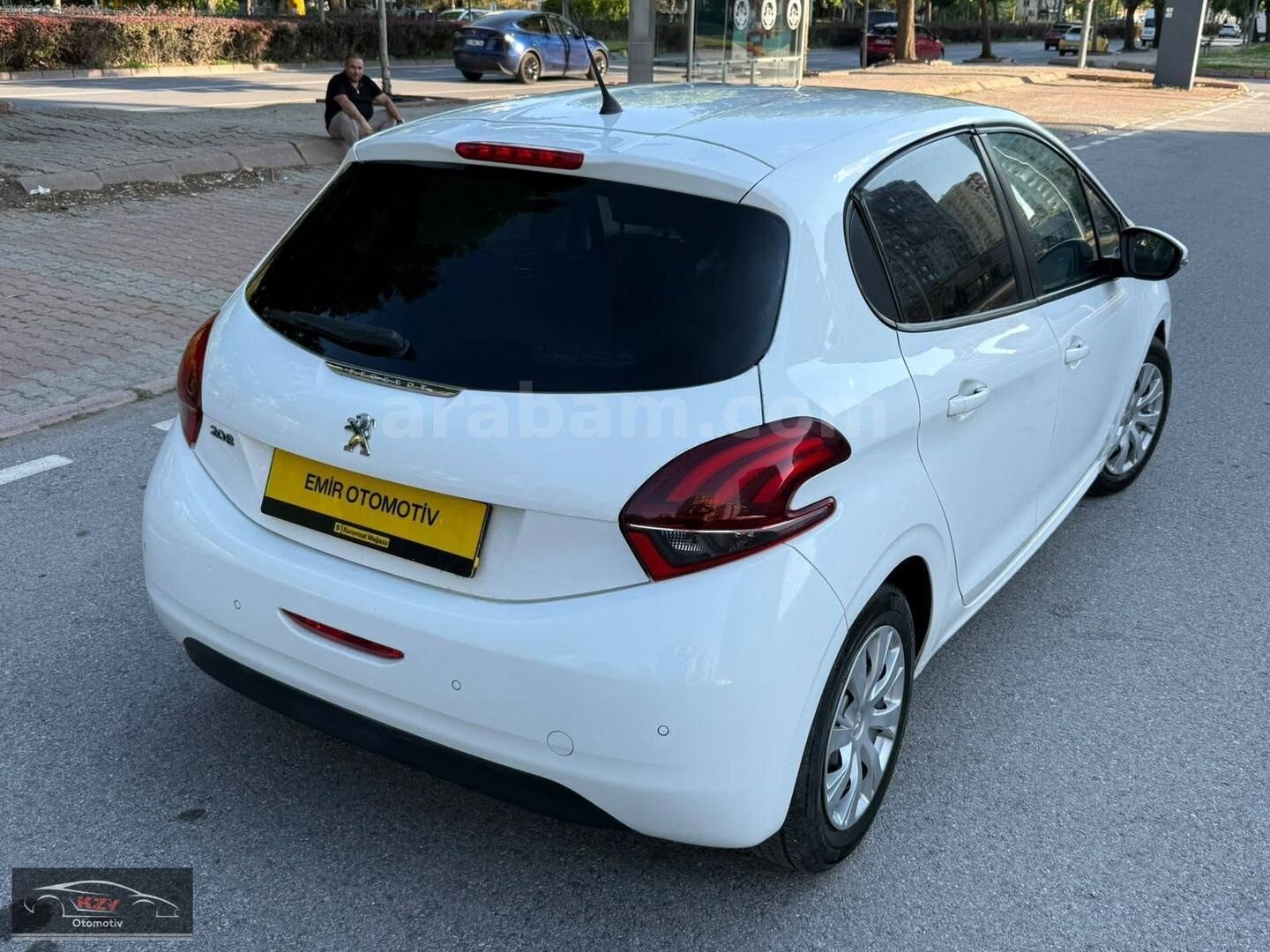 Galeriden Peugeot 208 1.2 PureTech Active 2018 Model Kayseri 49.000 km Beyaz 7