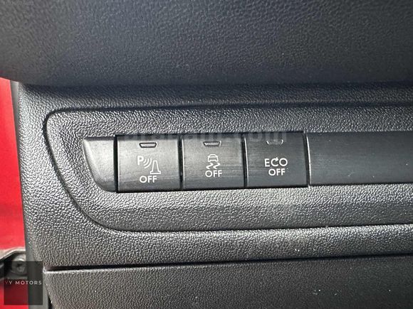 2017 OTOMATİK DEĞİŞENSİZ DÜŞÜK KM BAKIMLARI TAM