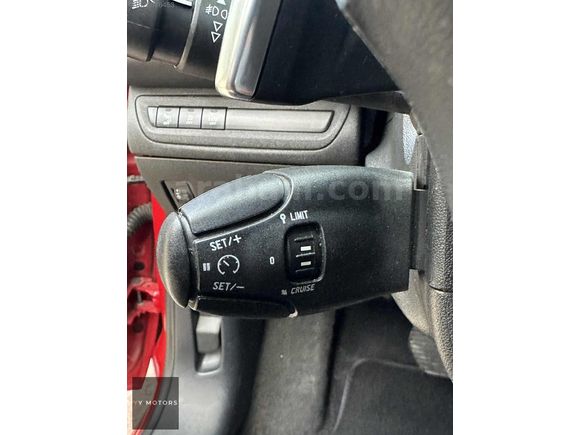 2017 OTOMATİK DEĞİŞENSİZ DÜŞÜK KM BAKIMLARI TAM