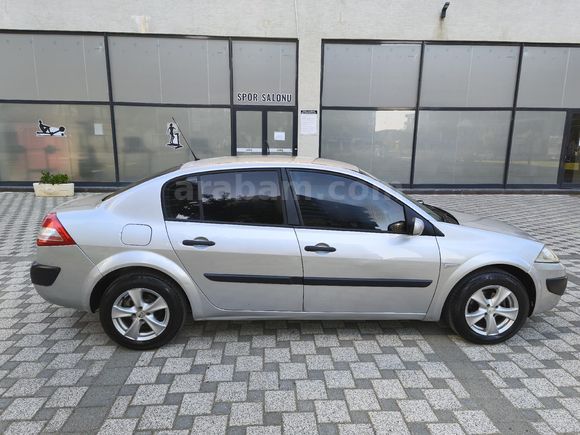 Galeriden Renault Megane 1.4 Authentique 2008 Model Bursa i
