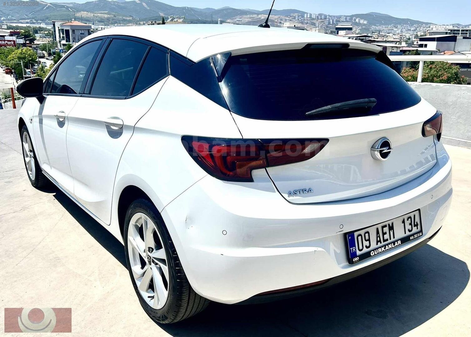 Galeriden Opel Astra 1.4 T GS Line 2020 Model İzmir 133.000 km Beyaz 2