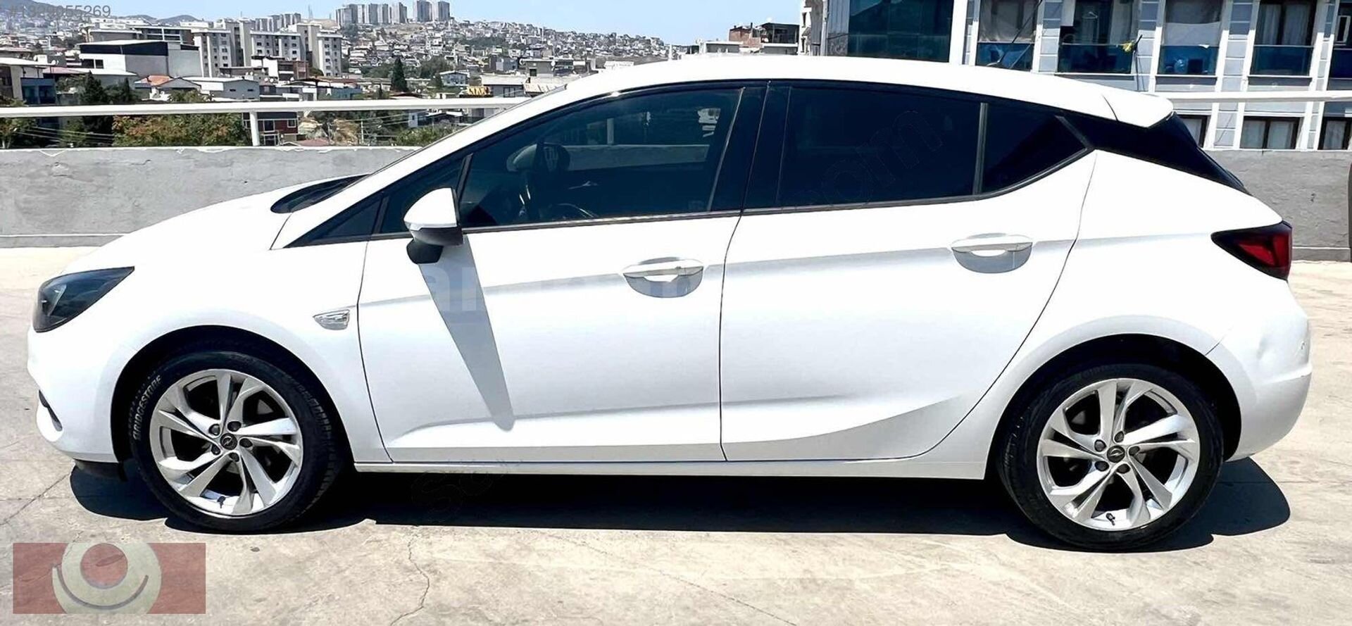 Galeriden Opel Astra 1.4 T GS Line 2020 Model İzmir 133.000 km Beyaz 7