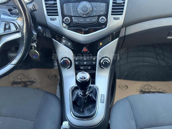 SEÇ MOTORS 2012 CRUZE 1.6 LS BENZİN LPG