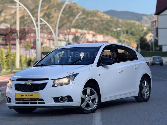 SEÇ MOTORS 2012 CRUZE 1.6 LS BENZİN LPG